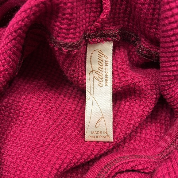 Women’s Hooded waffle long sleeve shirt by Old Navy - Picture 5 of 7